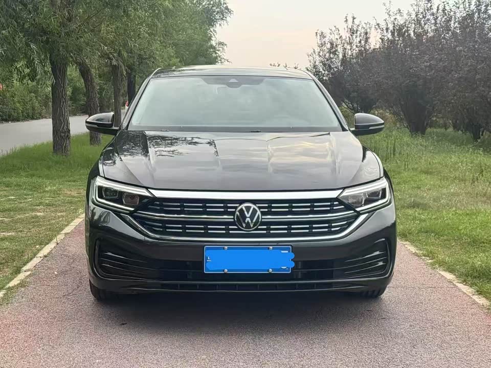 Volkswagen Sagitar Volkswagen Sagitar