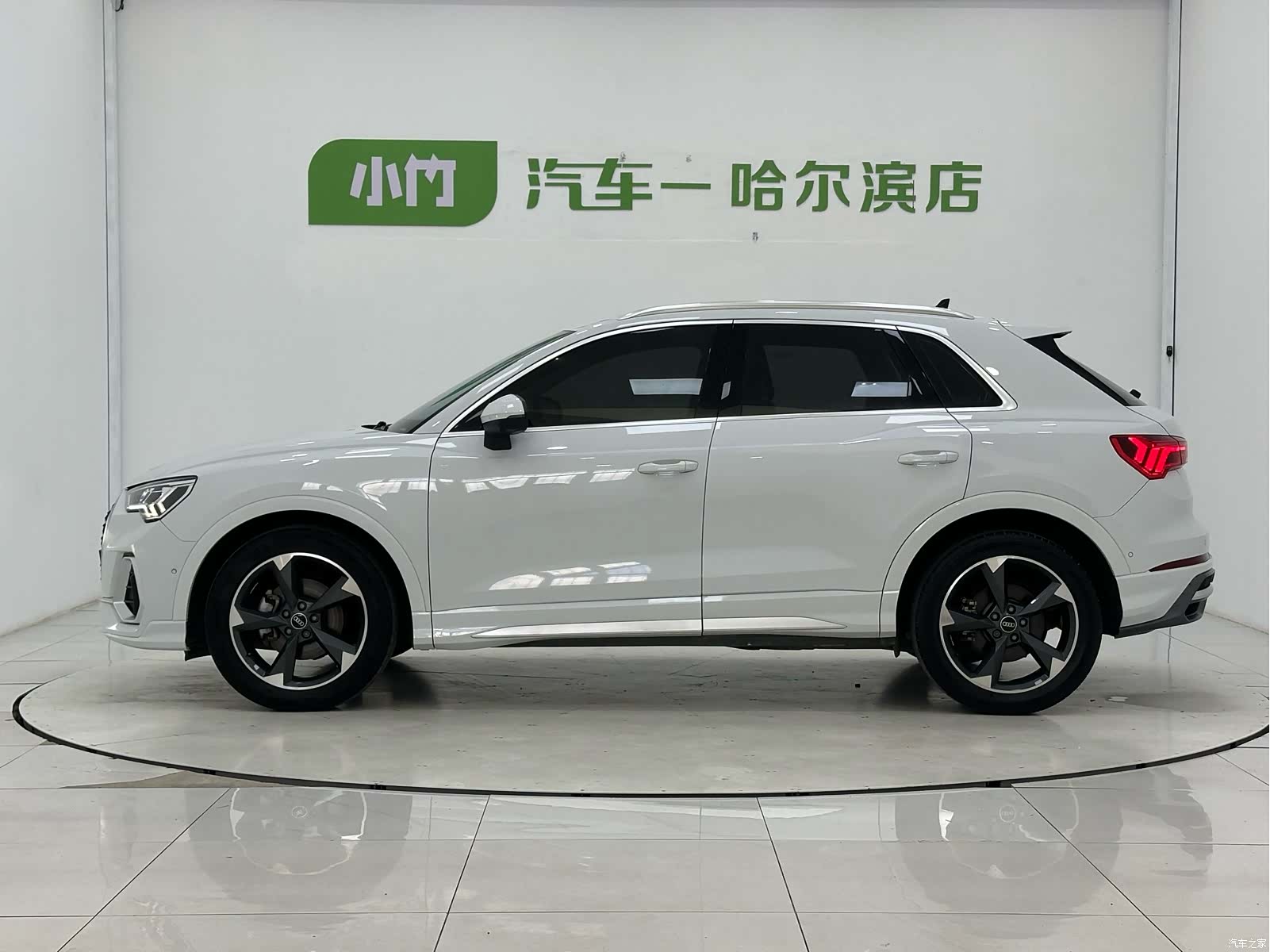 Audi Q3, 2021 все фото