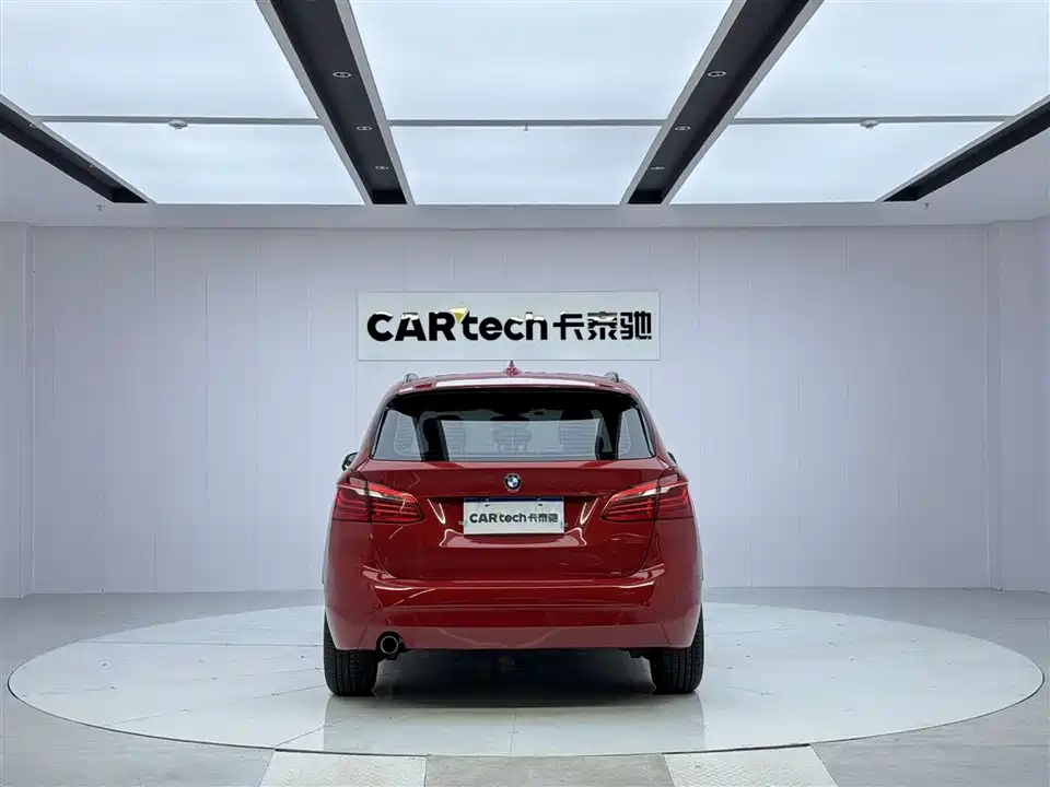 BMW 2 series station wagon