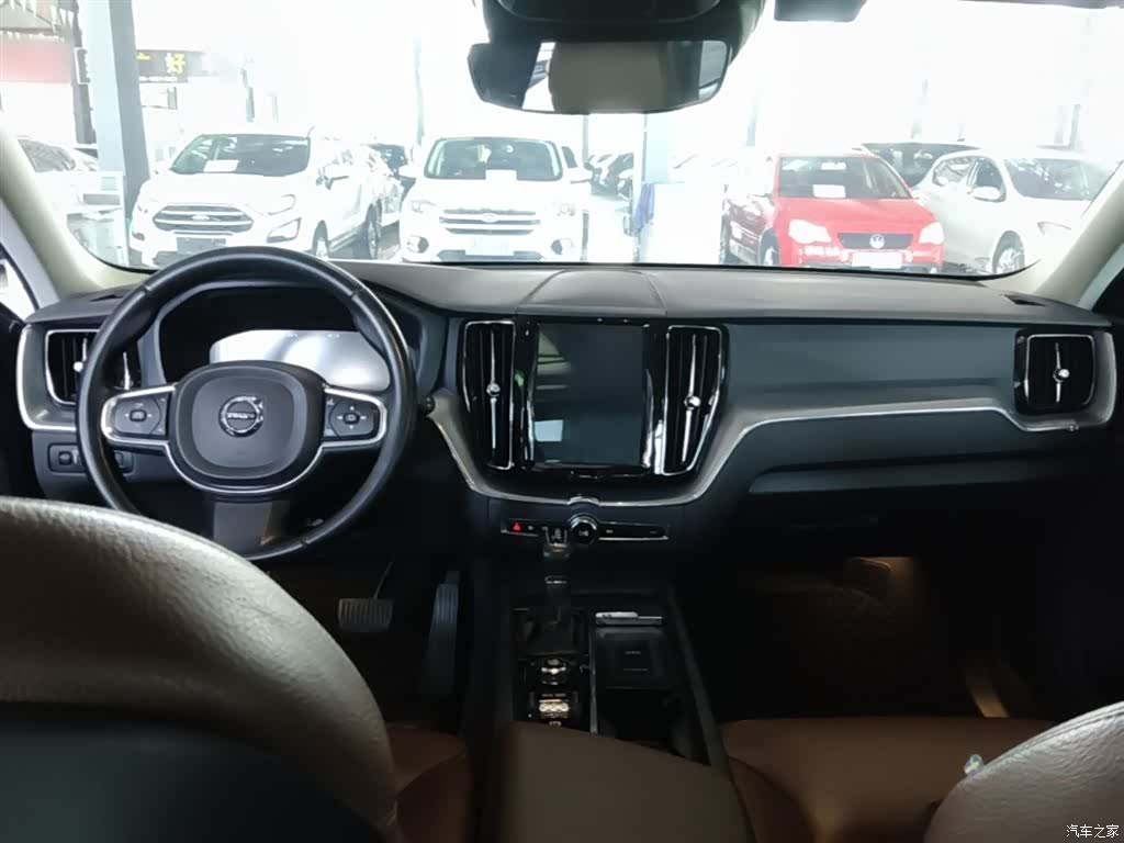 Volvo XC60, 2019 10