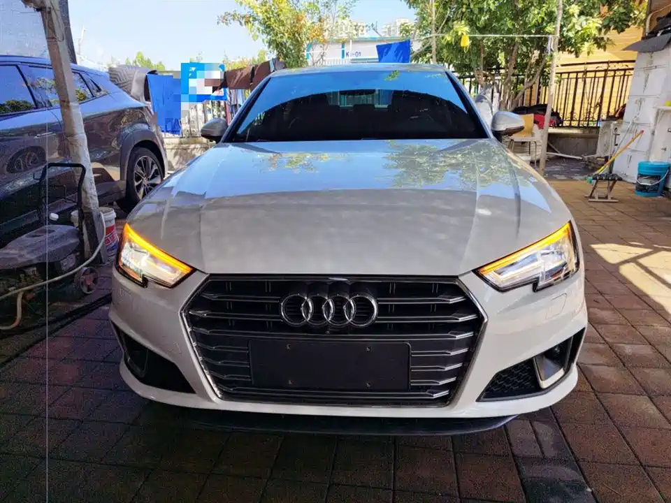 Audi A4L