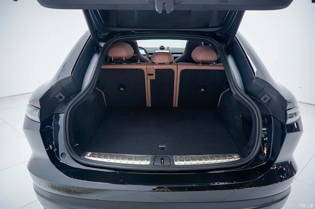 NIO EC6, 2024 18