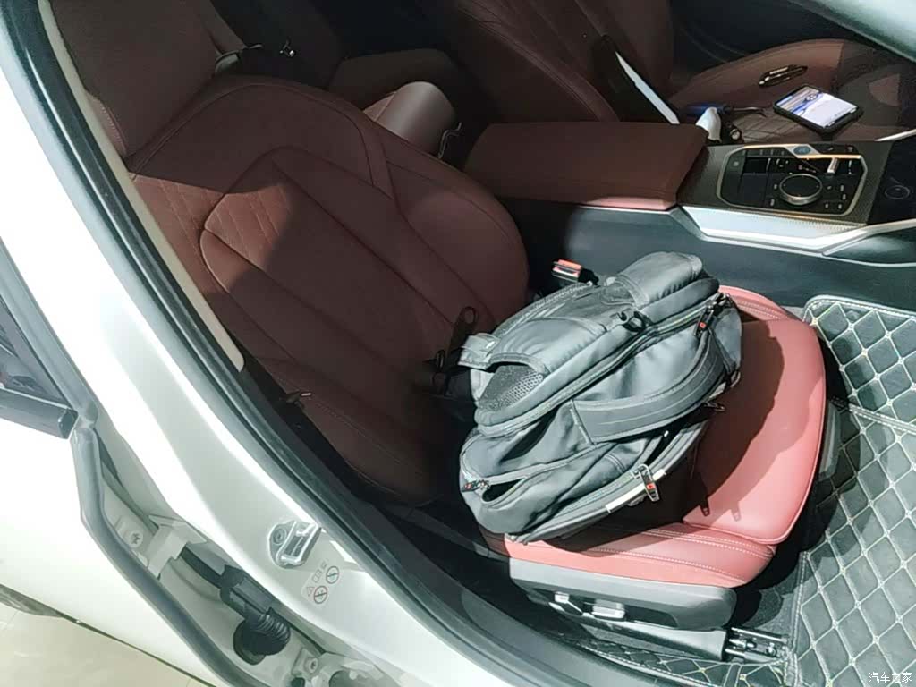 BMW i3, 2024 25