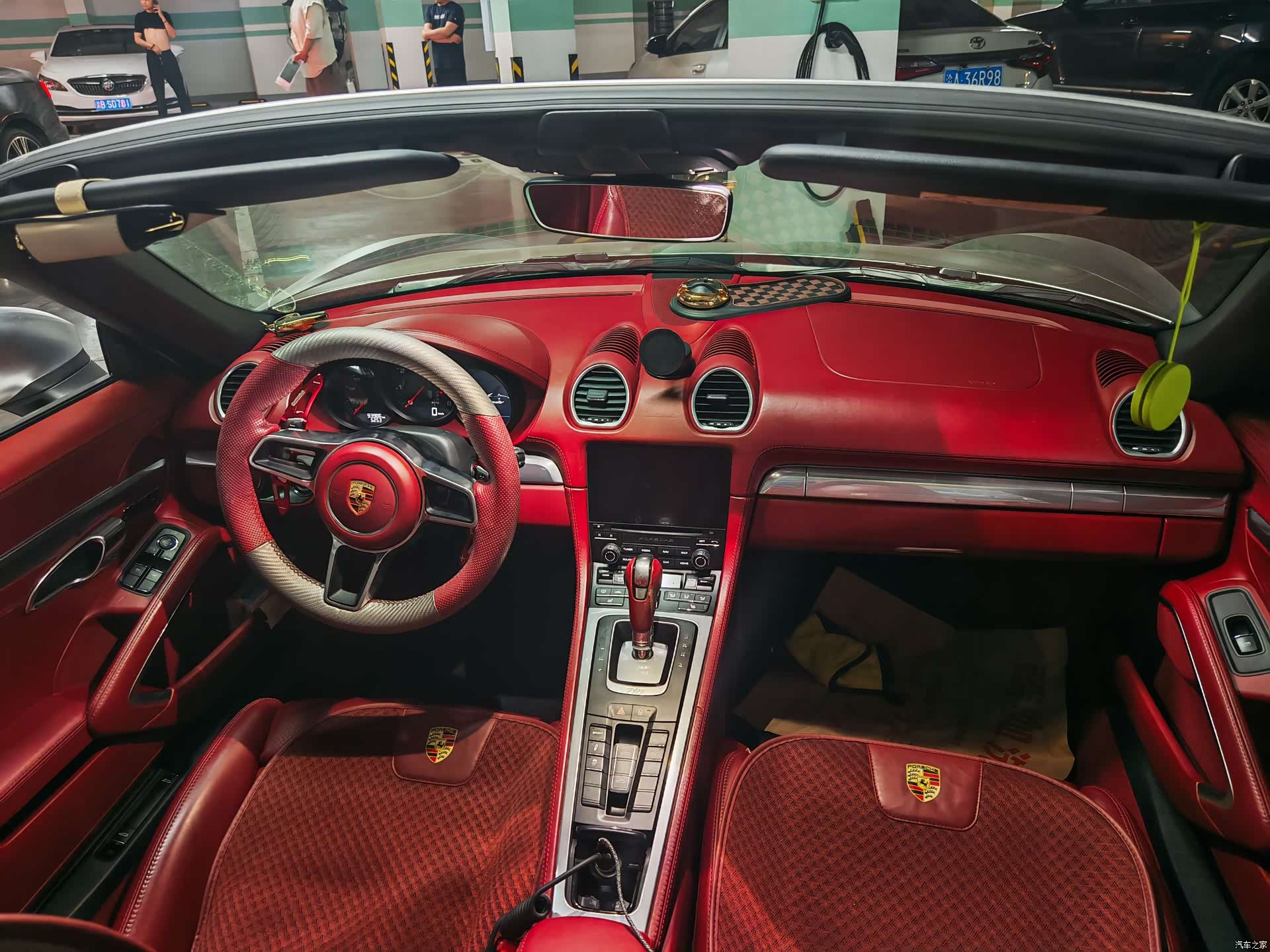 Porsche Boxster, 2018 7