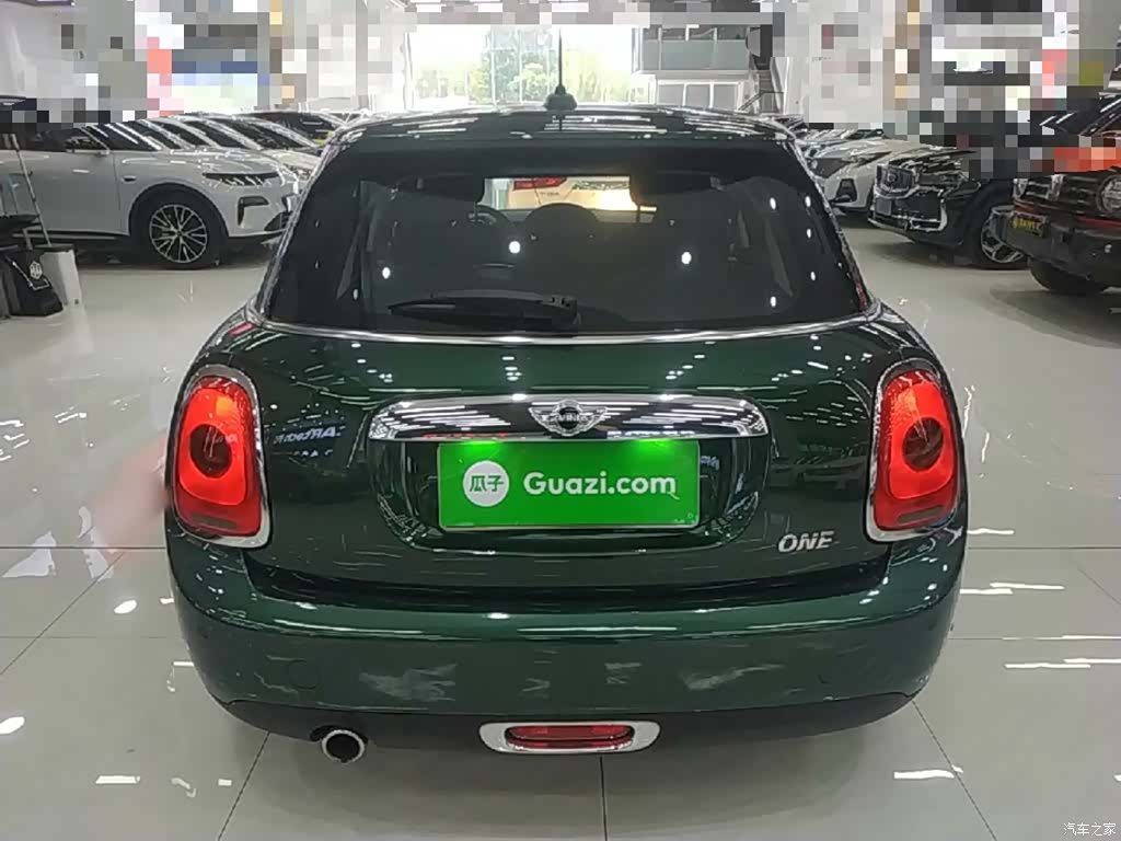 Mini ONE, 2018 6