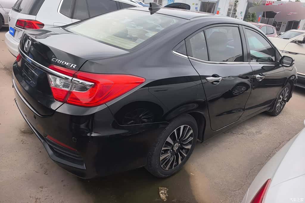 Honda Crider, 2016 3