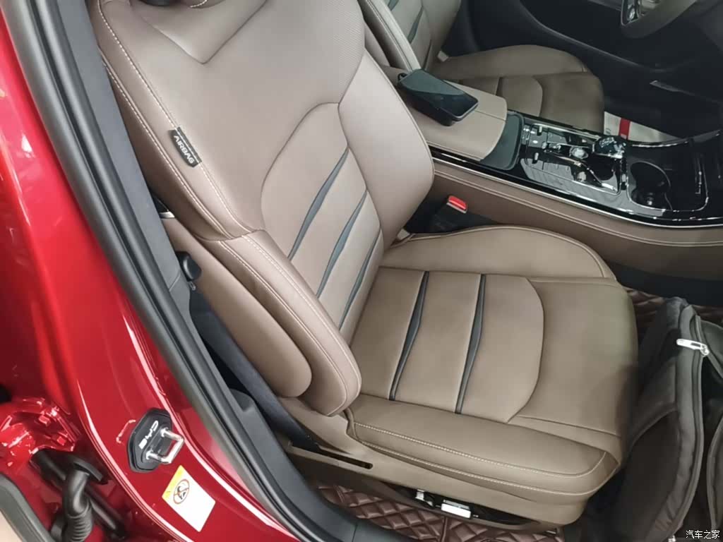 BYD Han, 2021 25