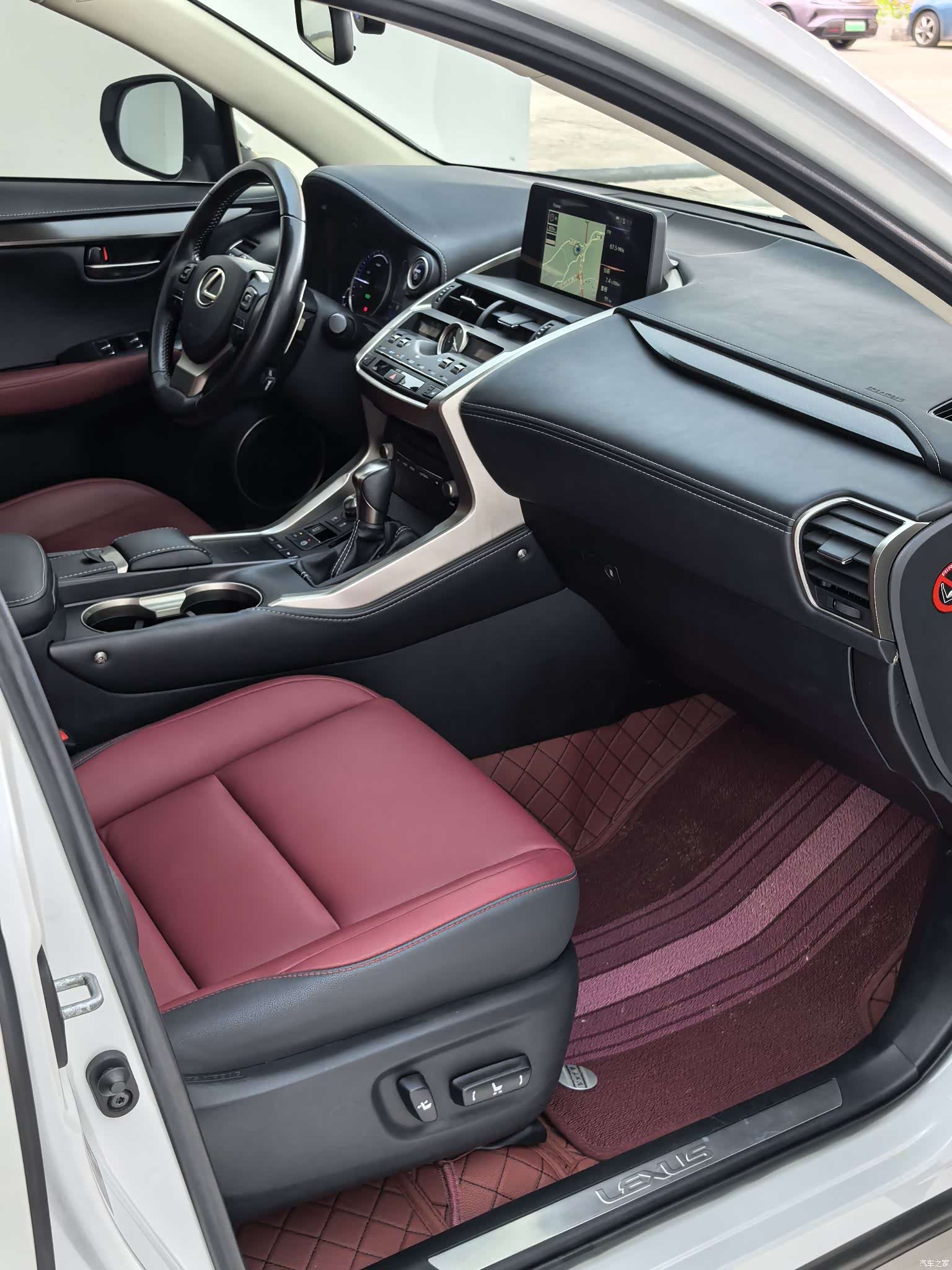 Lexus NX, 2020 17