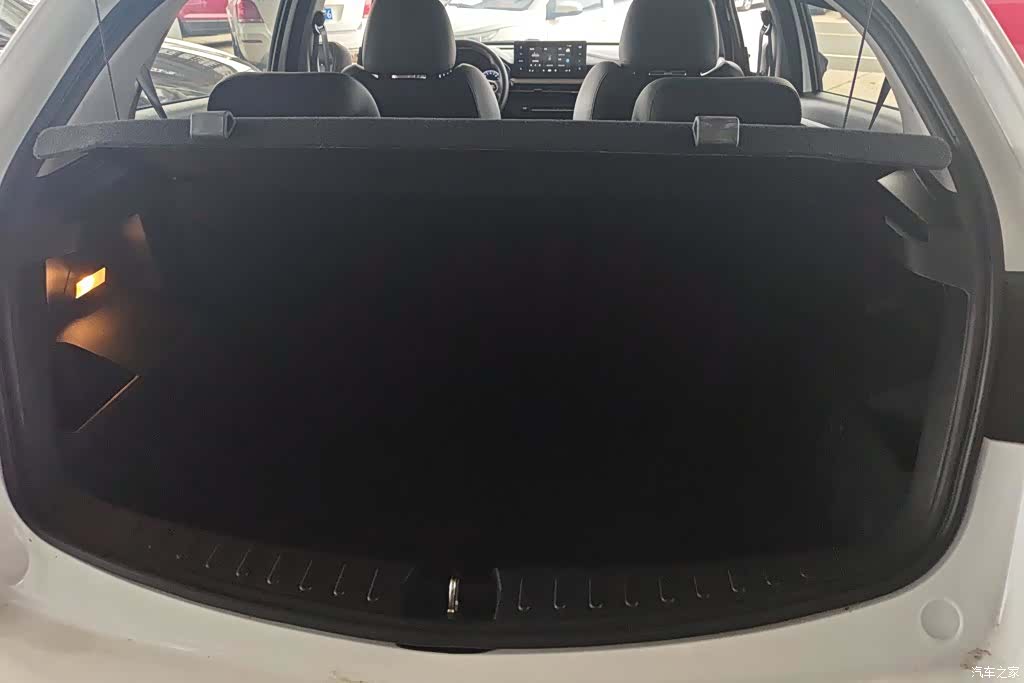 Geely X3, 2021 4
