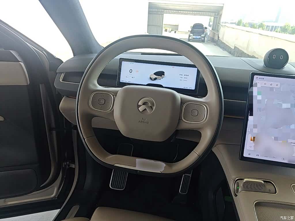 NIO ES8, 2024 11