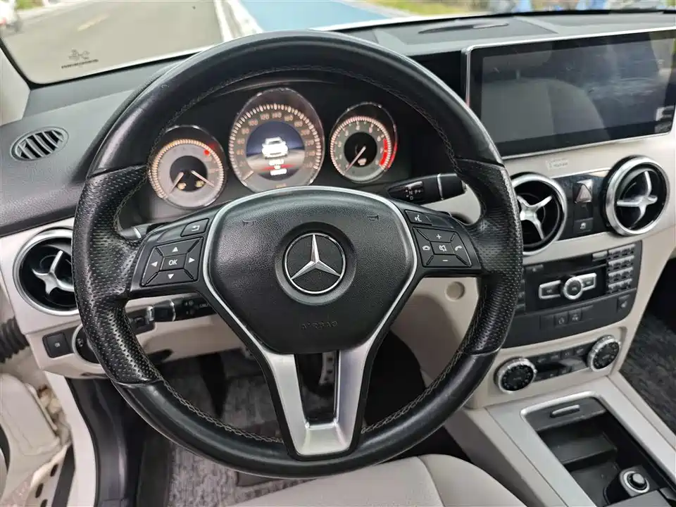 Mercedes-Benz GLK class