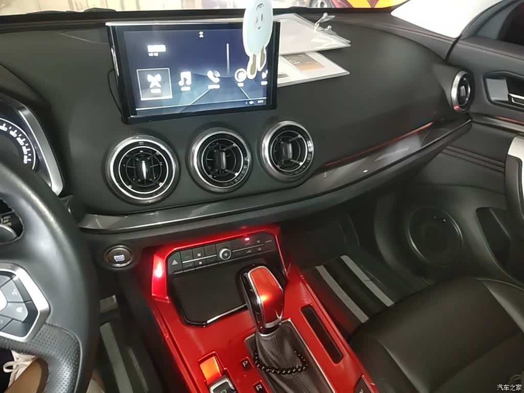 WEY VV5, 2018 13