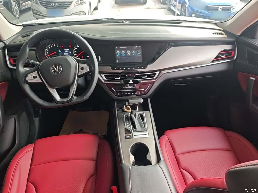 Changan CS35, 2021 10