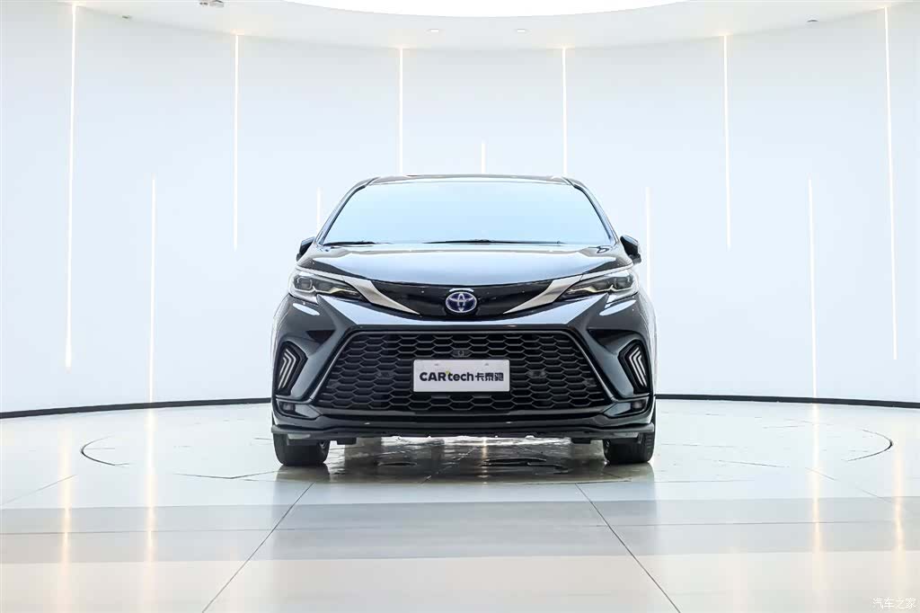 Toyota Granvia, 2024 2