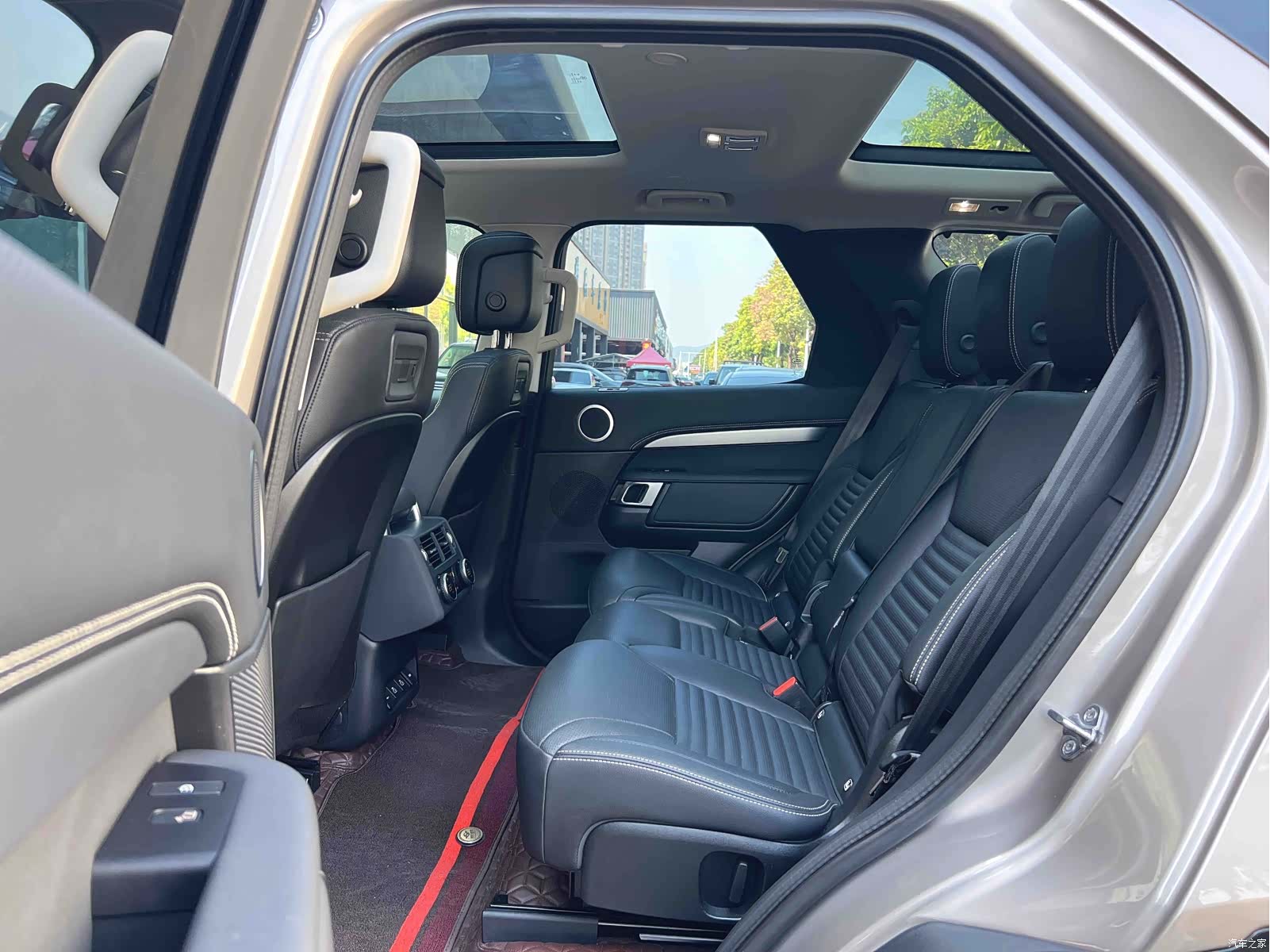 Land Rover Discovery, 2022 15