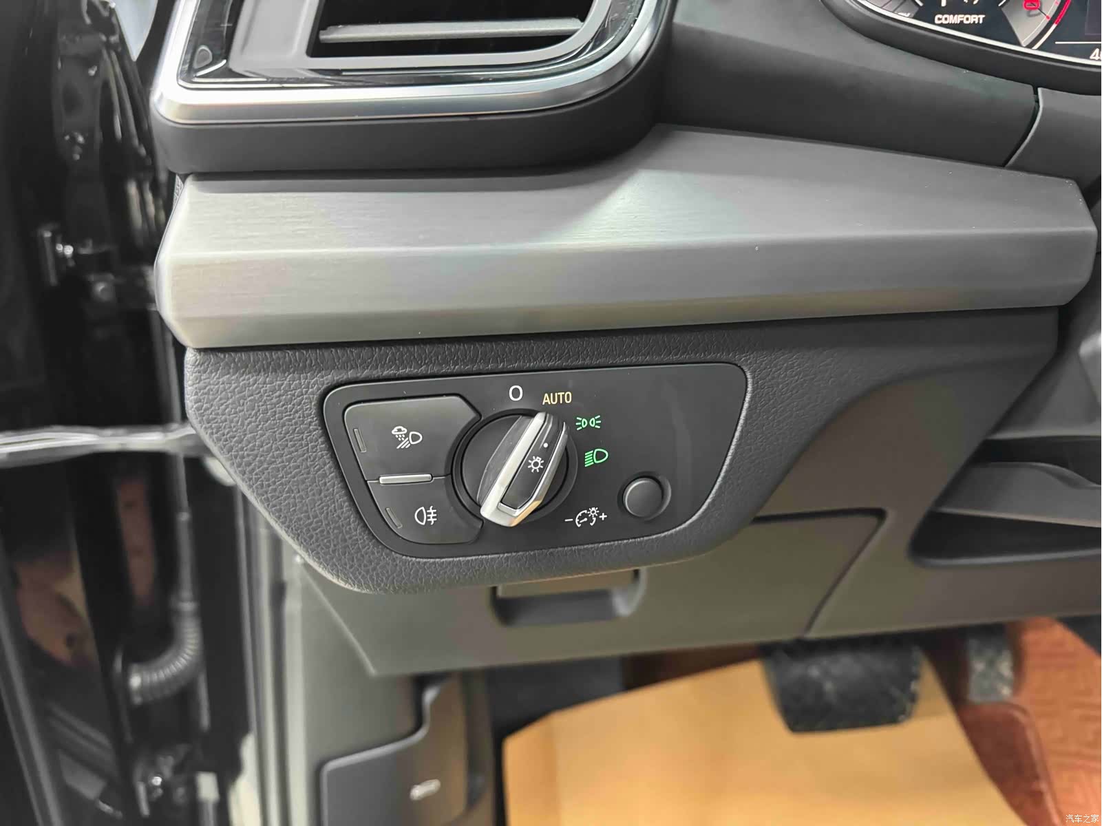 Audi Q5L, 2023 13