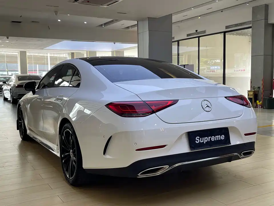 Mercedes-Benz CLS