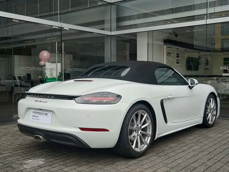 Porsche 718