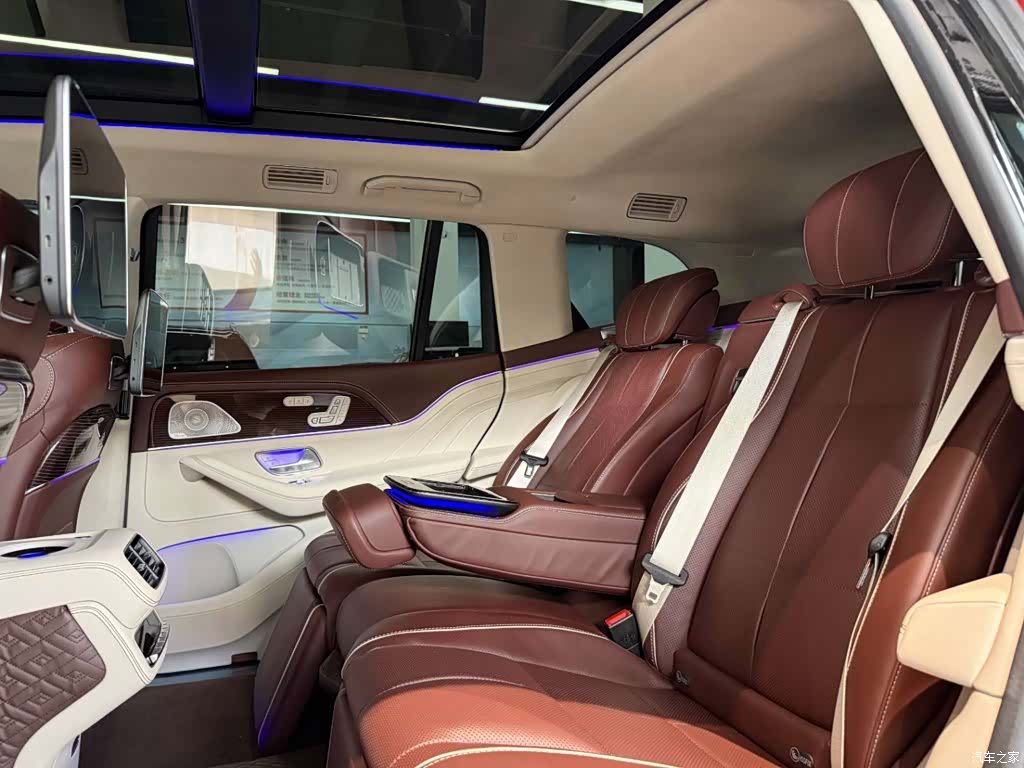 Maybach GLS, 2023 22