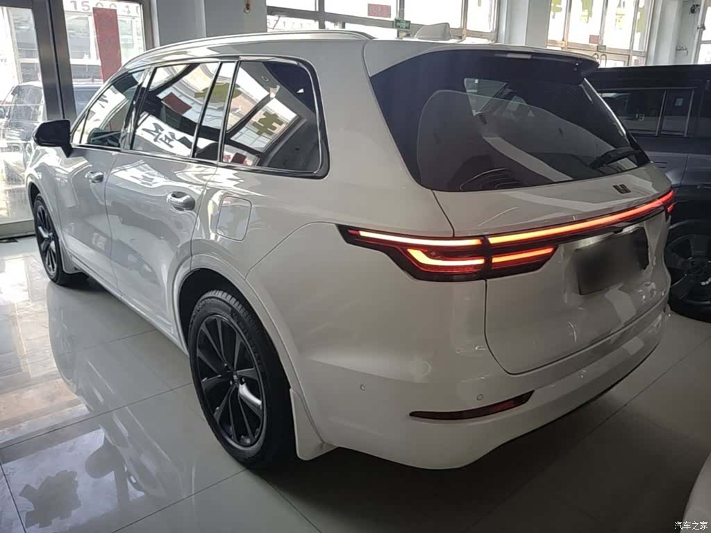Li Auto ONE, 2022 все фото