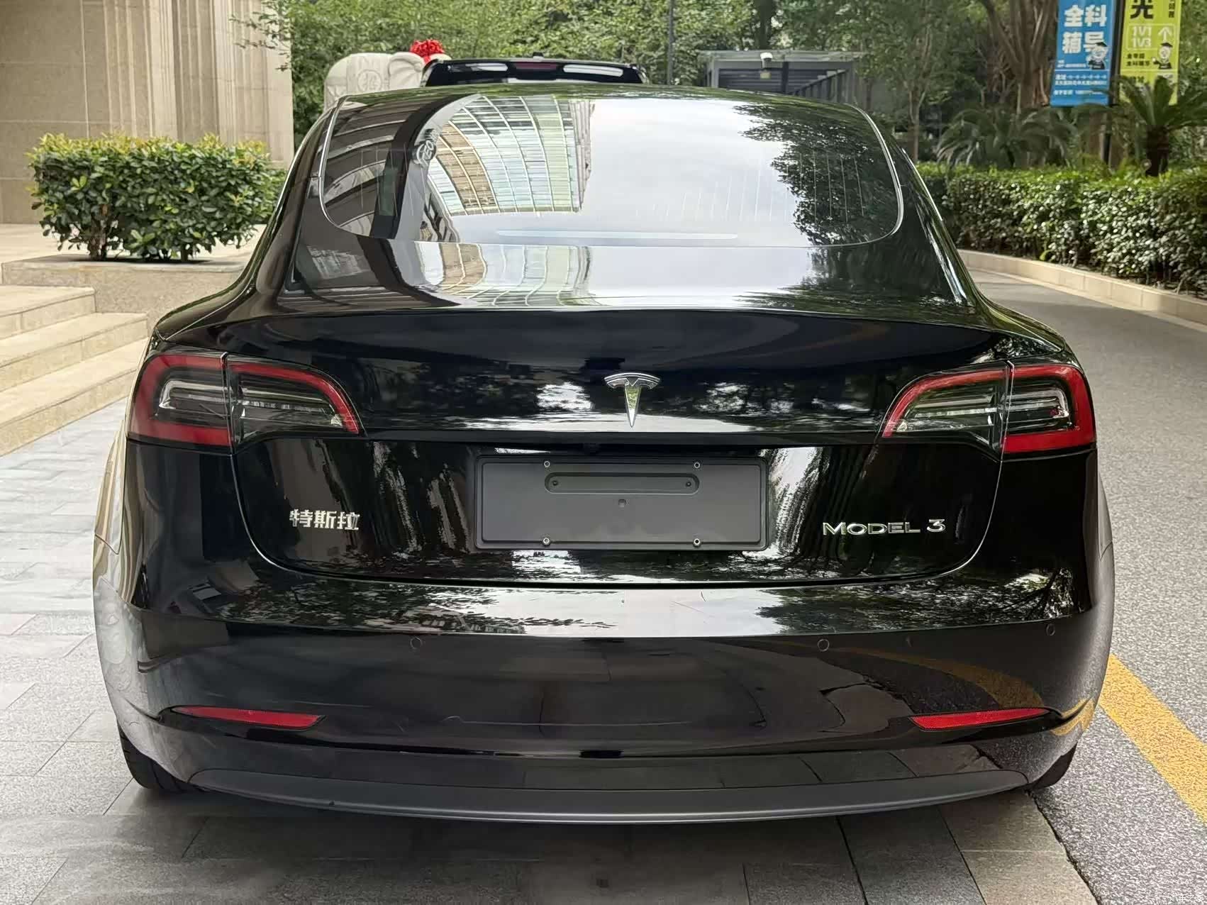 Tesla Model 3, 2020 все фото