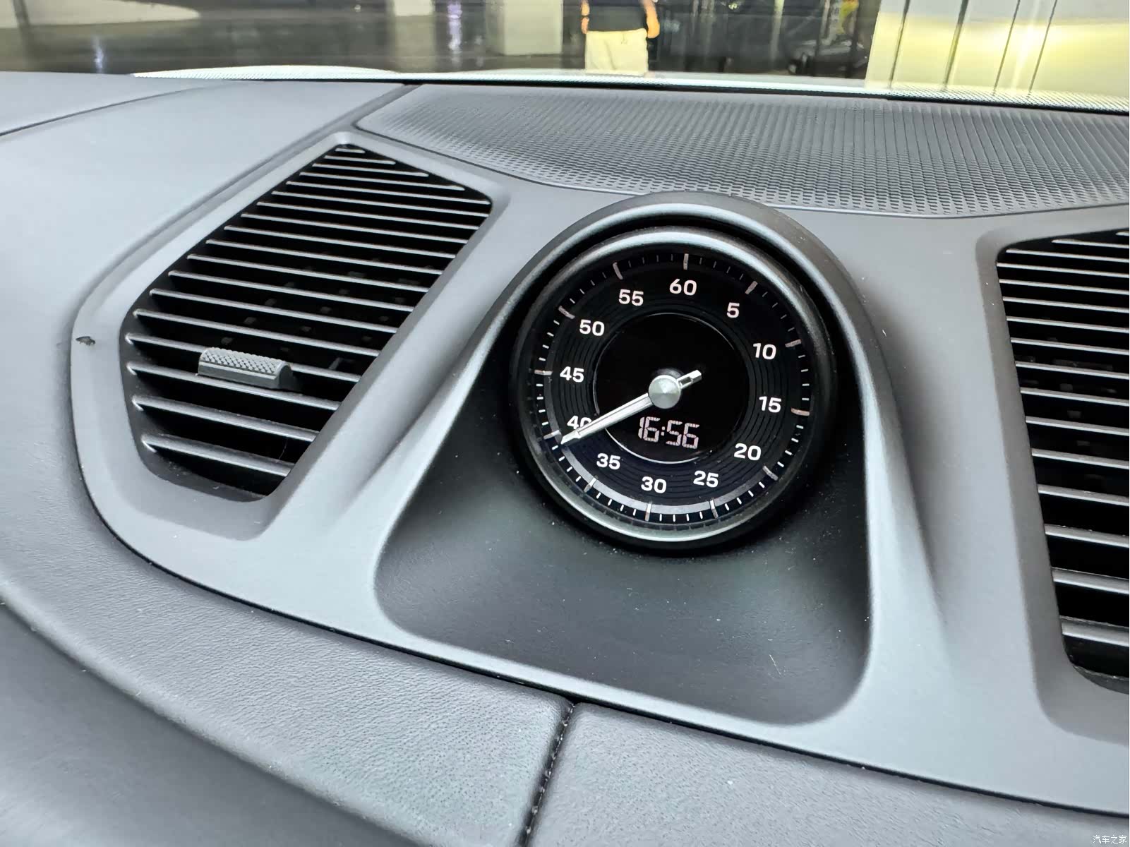 Porsche Cayenne, 2025 22