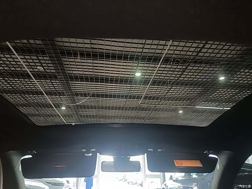 Mercedes-Benz E-Class, 2021 18
