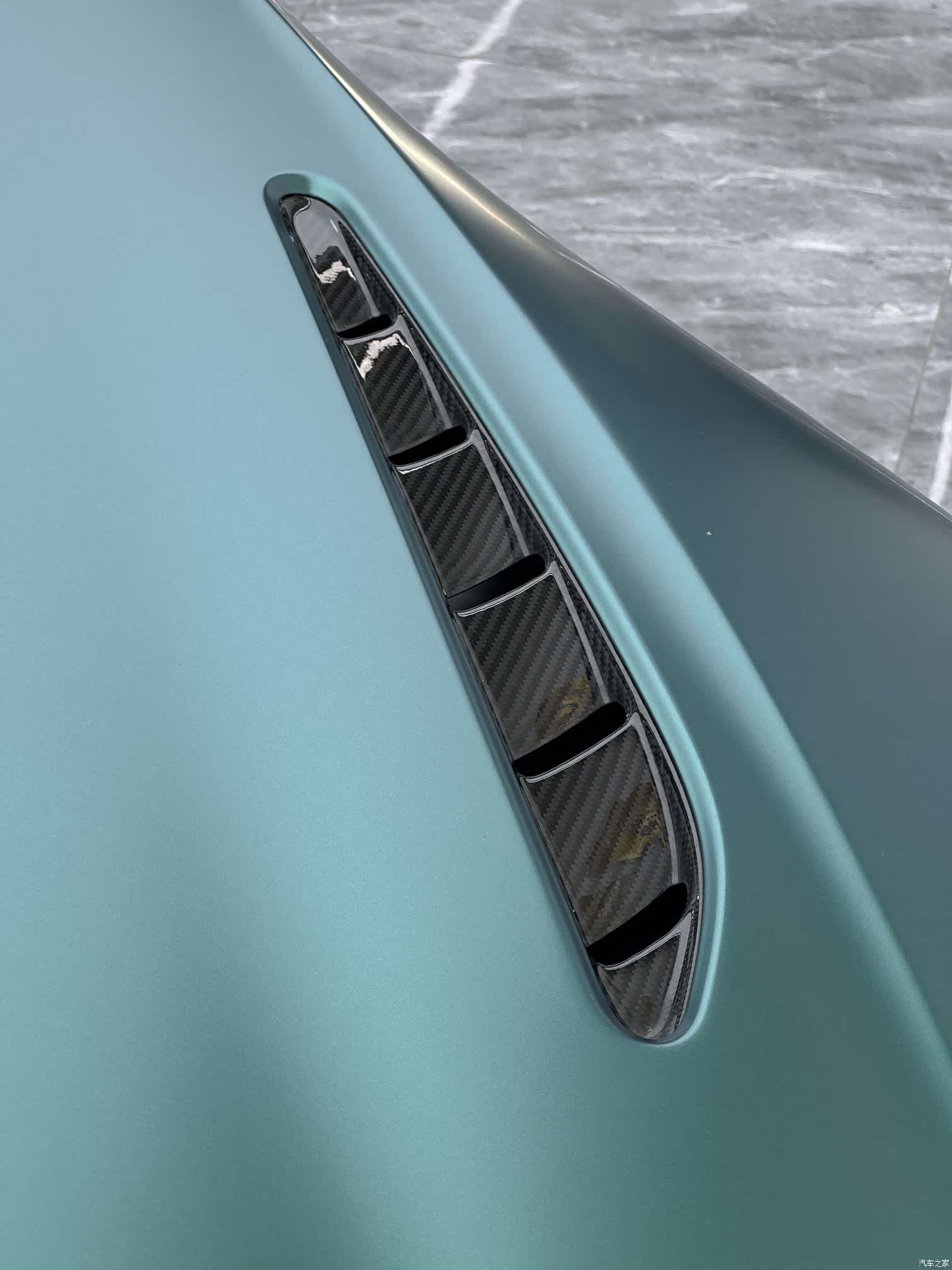 Aston Martin Vantage, 2022 12