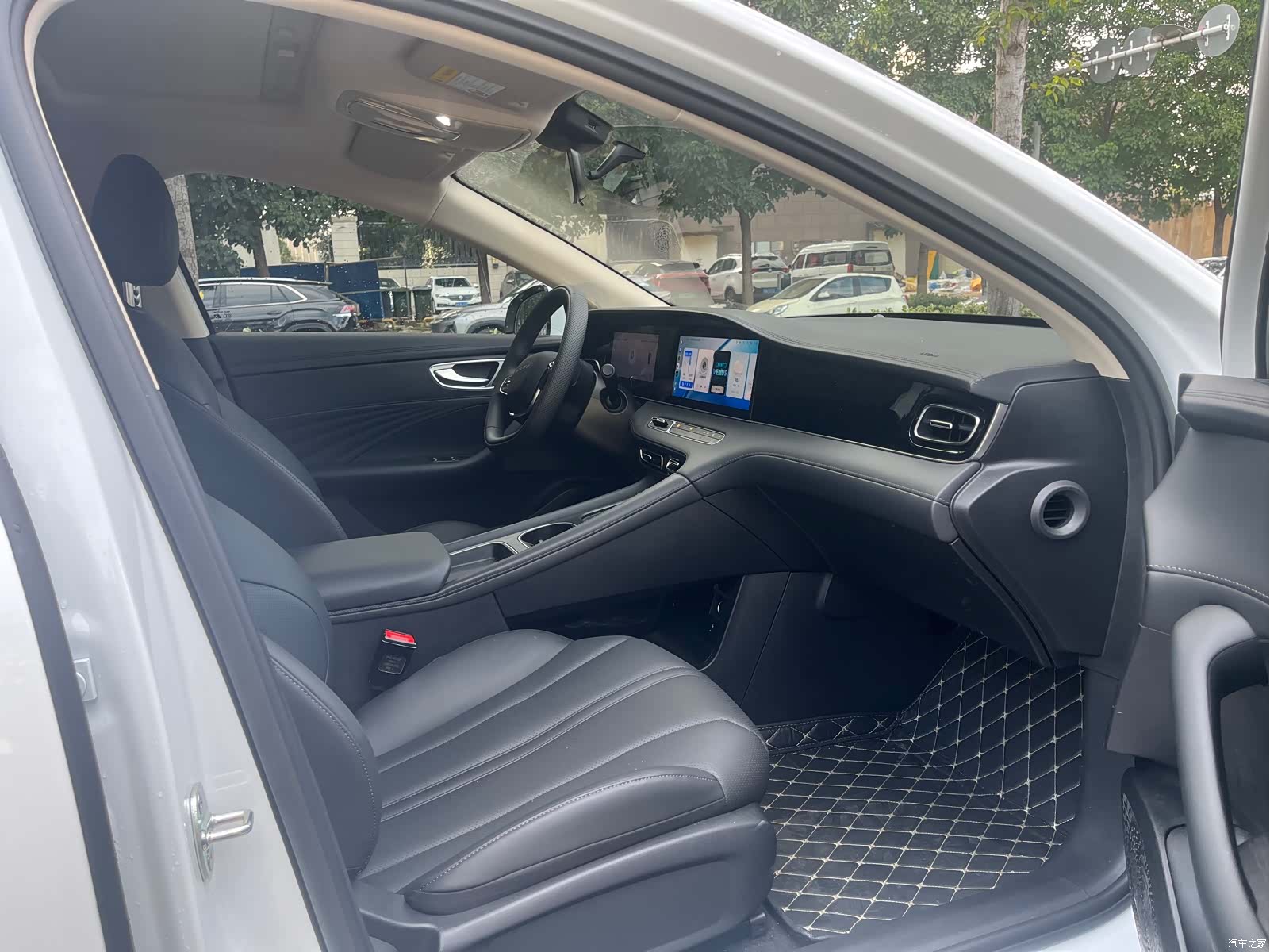 Roewe D7, 2025 14