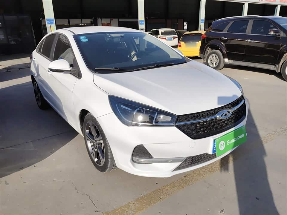 Chery Arrizo 5