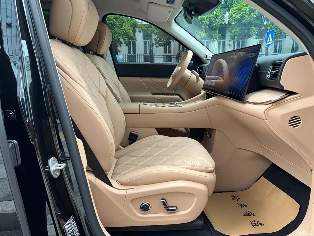 Chery T11, 2026 23