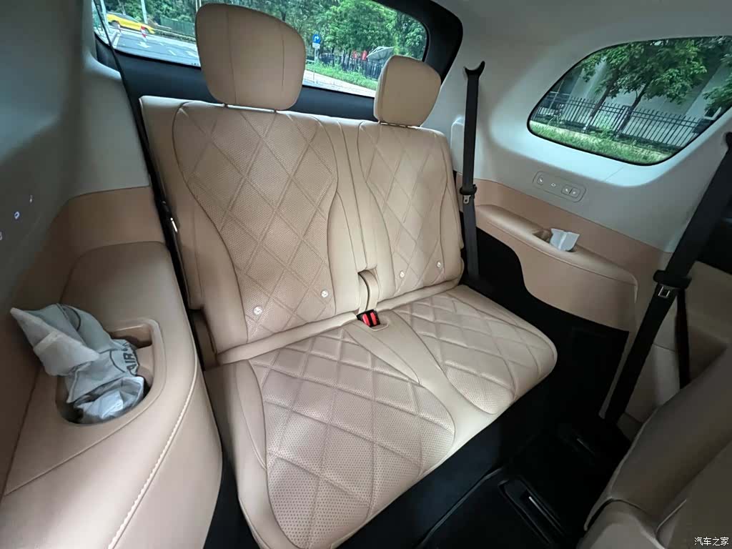 Chery T11, 2026 21