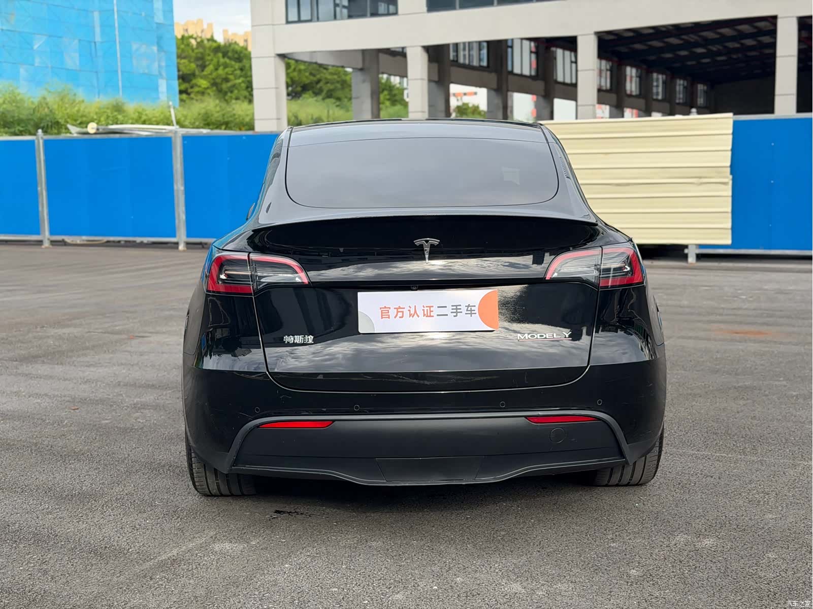 Tesla Model Y, 2024 11