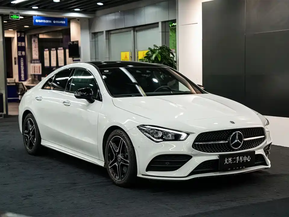 Mercedes-Benz CLA