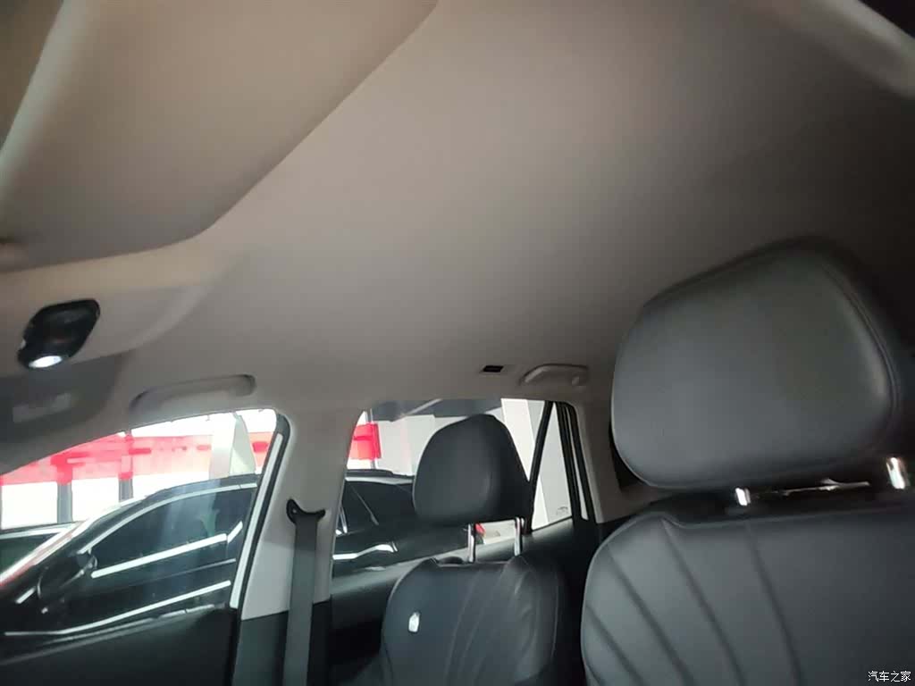 Geely Galaxy E5, 2024 18