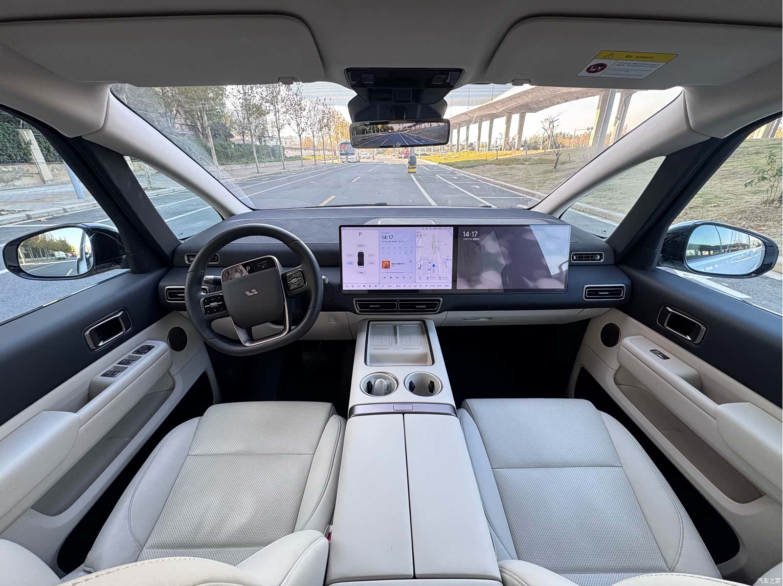 Li Auto MEGA, 2025 все фото