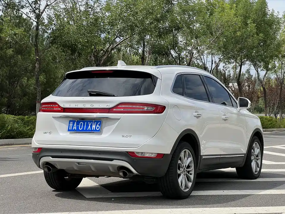 Lincoln MKC