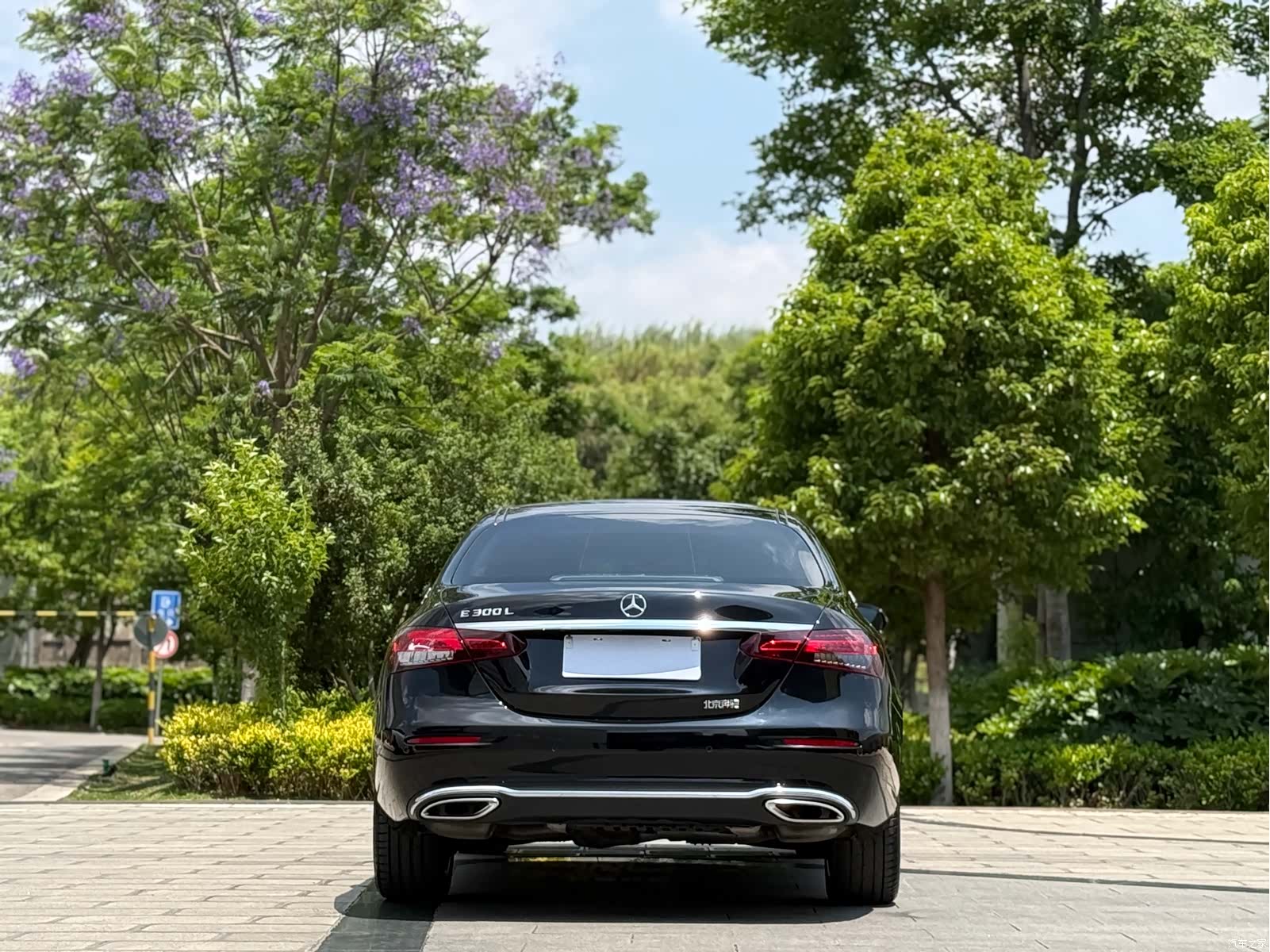 Mercedes-Benz E-Class, 2022 8