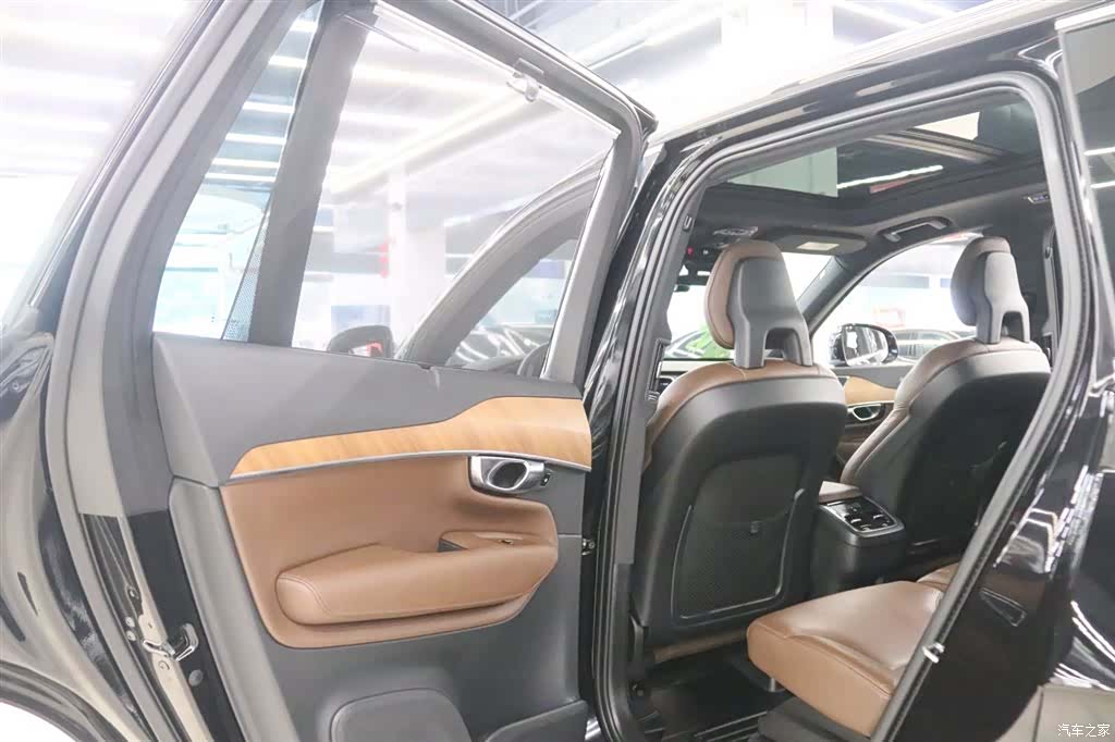 Volvo XC90, 2021 16