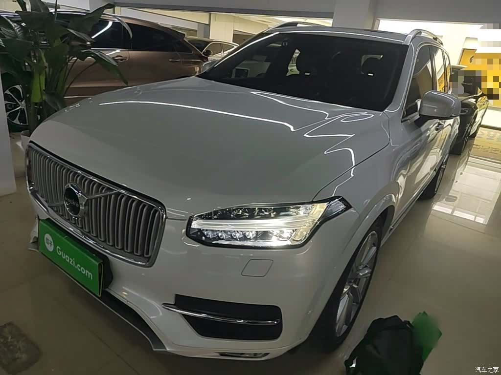 Volvo XC90, 2018 1