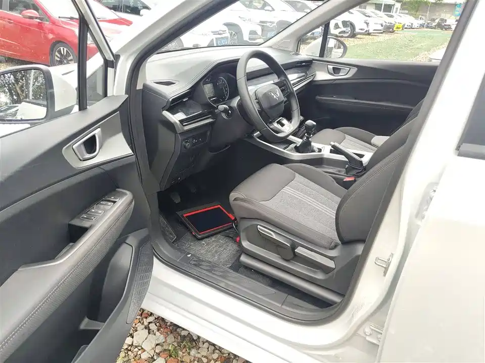 Wuling Wuling Jiachen