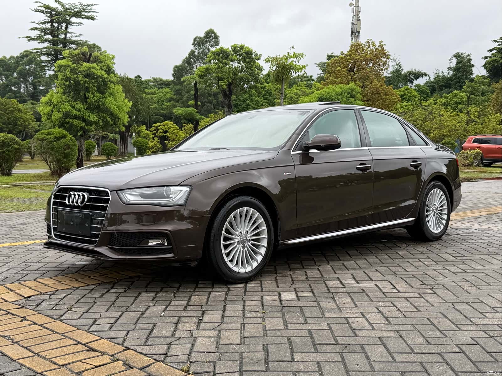 Audi A4L, 2016 1