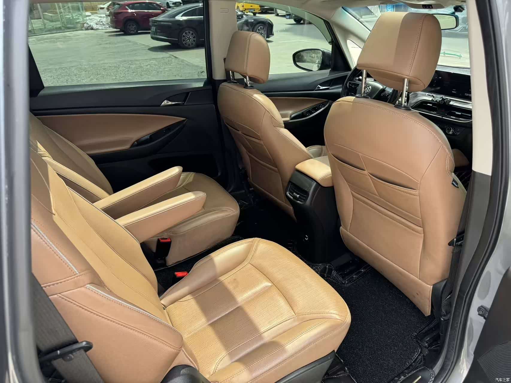 Buick GL6, 2021 11