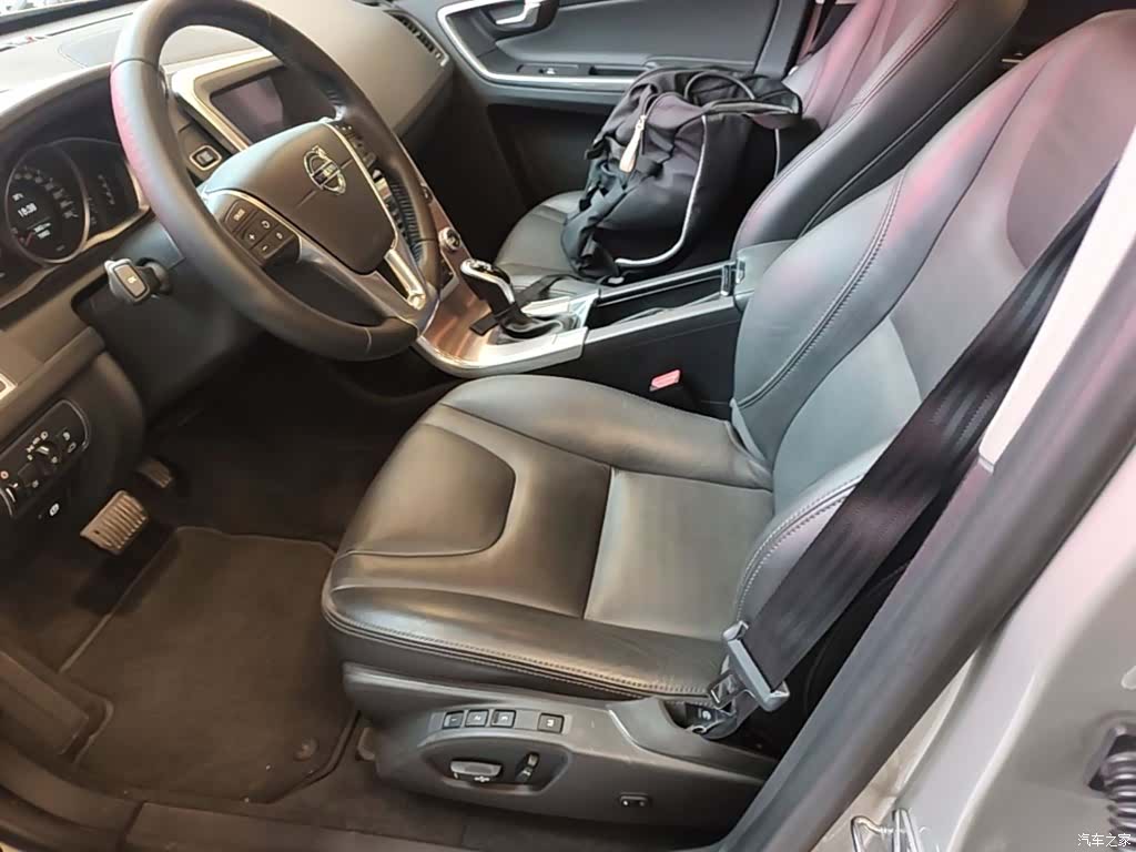 Volvo XC60, 2017 15