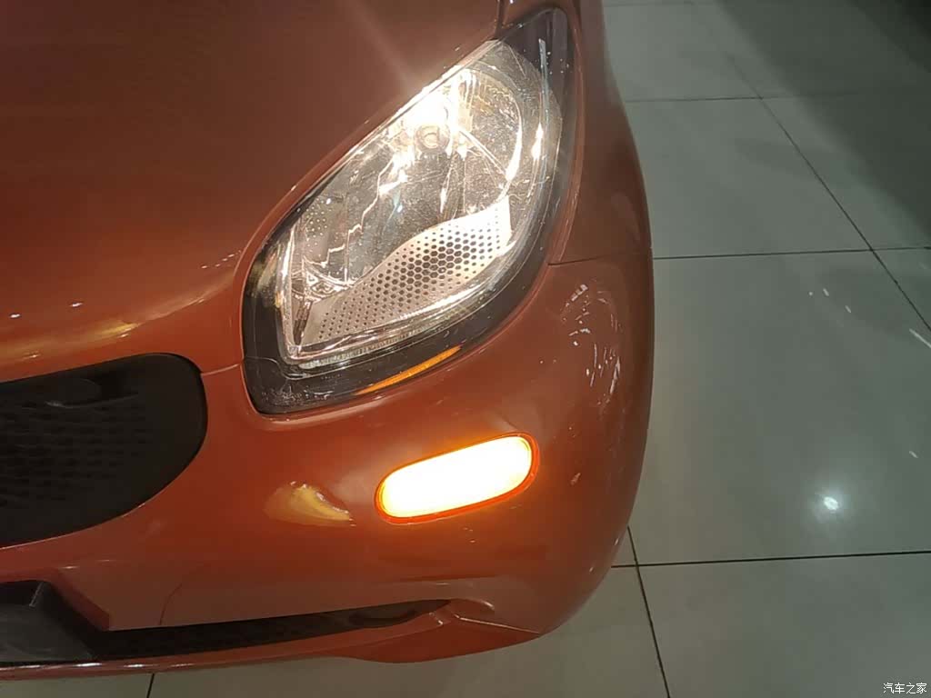Smart Fortwo, 2018 18