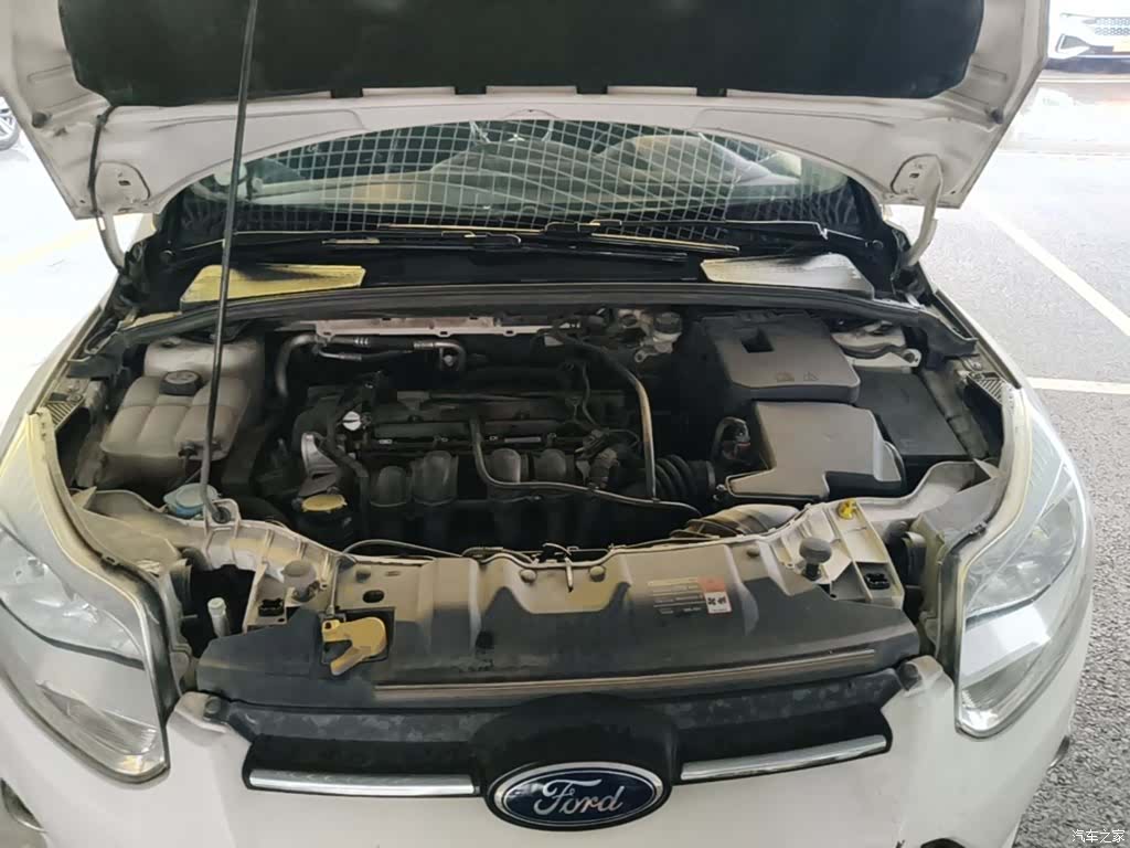 Ford Focus, 2015 20
