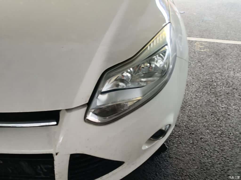 Ford Focus, 2015 24