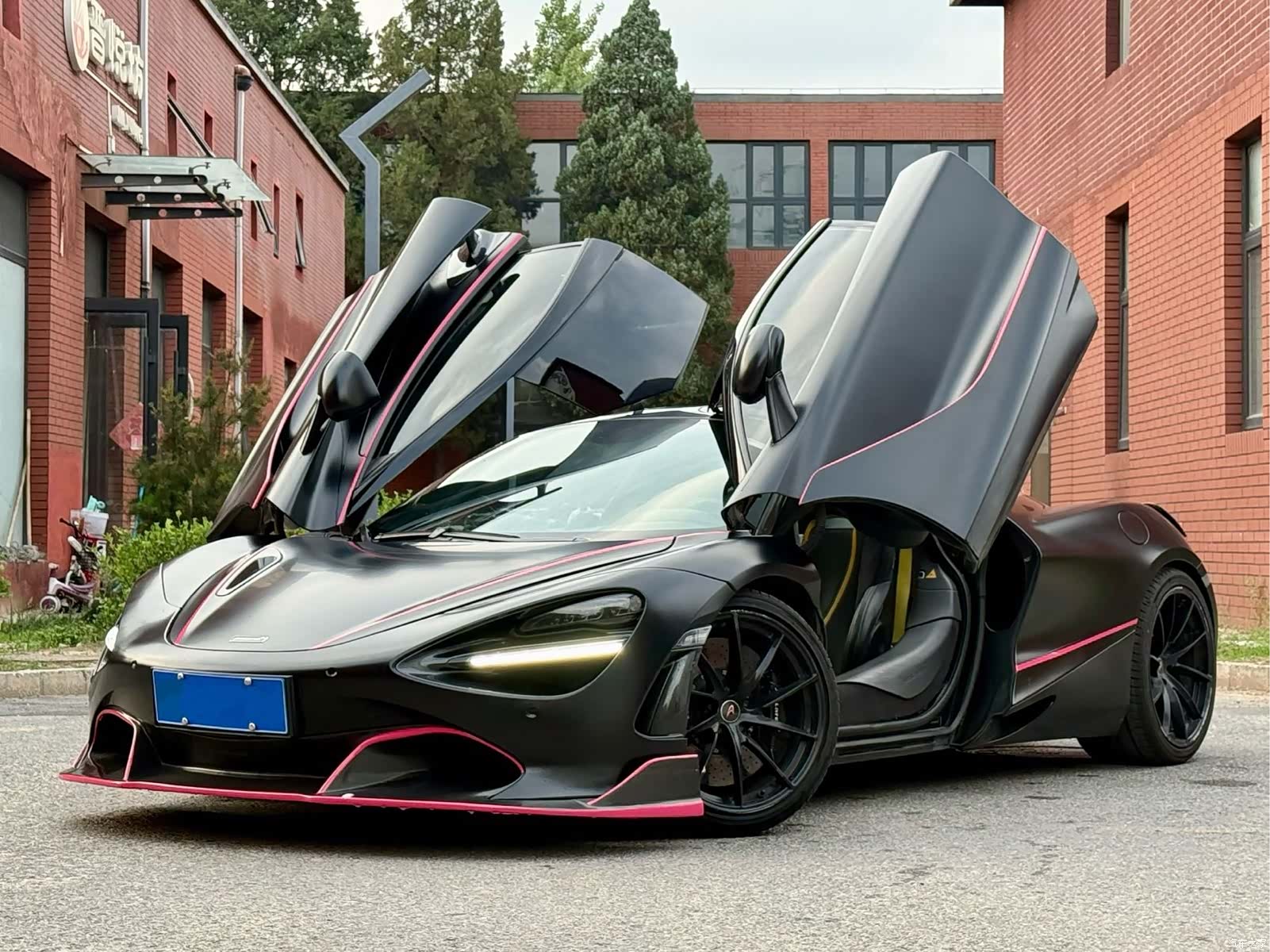McLaren 720S, 2018 3