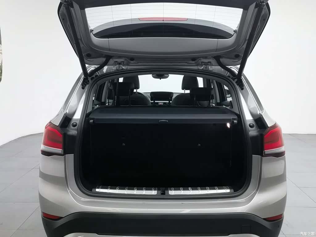 BMW X1, 2020 16