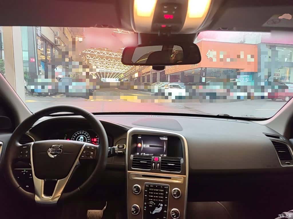 Volvo XC60, 2017 10
